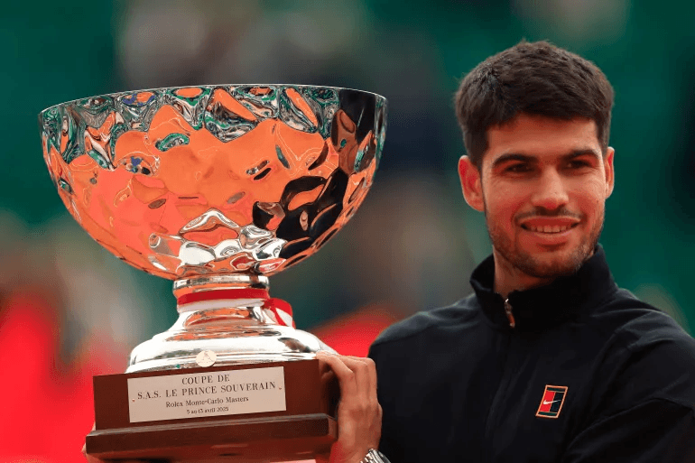 Alcaraz vence Musetti e conquista o título em Monte Carlo